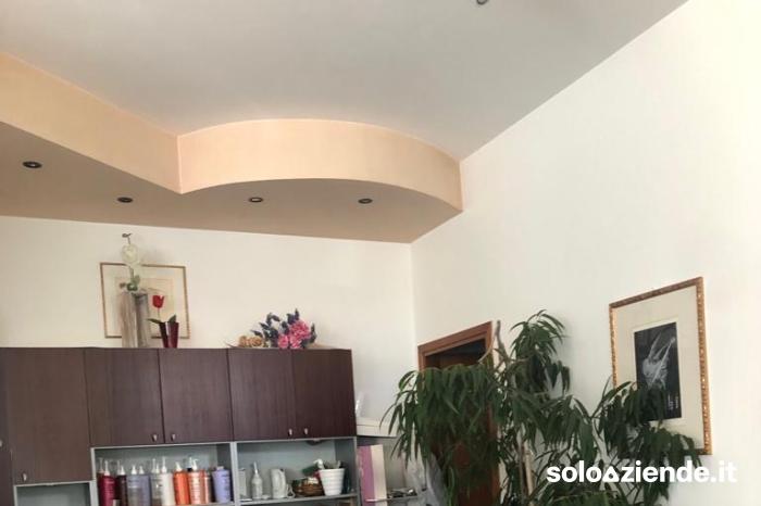 Affitto Attivita' artigianali alimentari e non AFFITTASI ATTIVITà DI PARRUCCHIERA a Cordignano (TV)